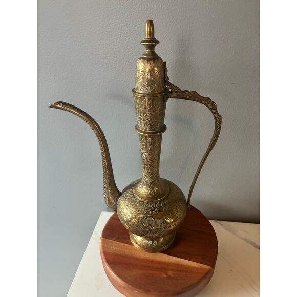 Vintage Hand-Engraved Solid Brass Ewer Pitcher – Ornate Middle Eastern Style - Picture 2 of 11